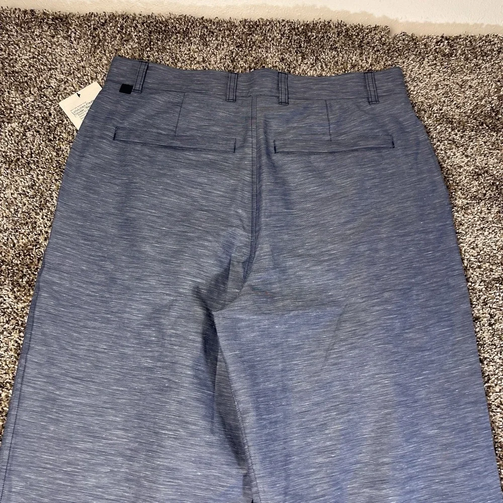 NEW Lululemon Pants Mens Size 33x31 Blue Linen Pleated Trouser Classic Fit Dress